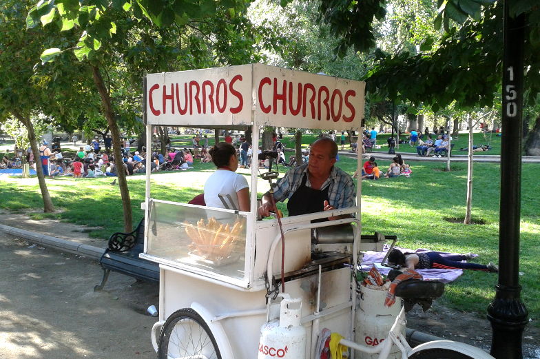 Insidertipp Churros Stände findest du in Santiago de Chile