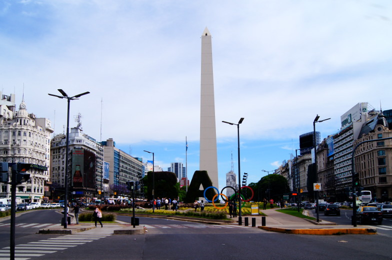 Der Obelisk ein Wahrzeichen von Buenos Aires
