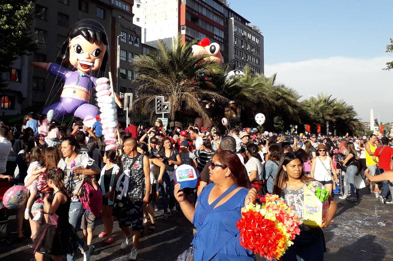 Insider Tipp schau dir die Weihnachtsparade in Santiago de Chile an