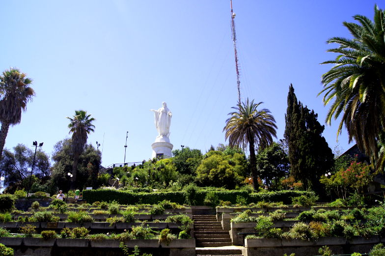 So kommst du auf den Cerro San Cristobal von Santiago de Chile