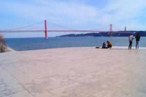 Beste Sehenswuerigkeit in Lissabon Ponte de 25 Abril