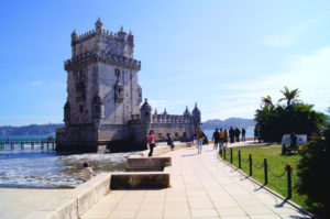 Mache eine Tour durch den Torre de Belem