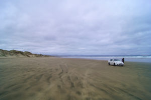 Auf dem 90 Miles Beach darf man Auto fahren