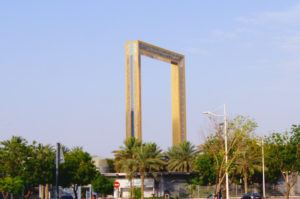 Dubai Frame ist Aussichtsplattform und Museum