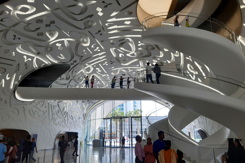 Dubai Future Museum perfekt wenn es draußen zu warm ist