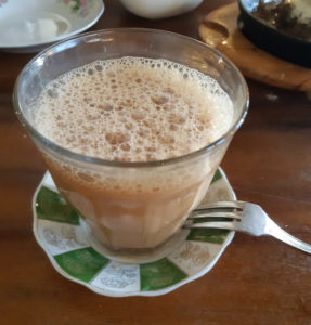 In Dubai nicht verpassen Karak Chai trinken 