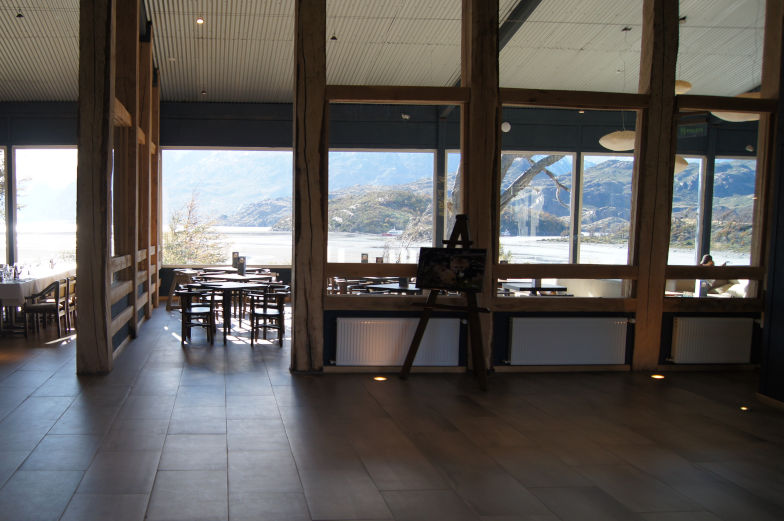 Das beste Hotel direkt am Lago Grey im Torres del Paine Nationalpark 