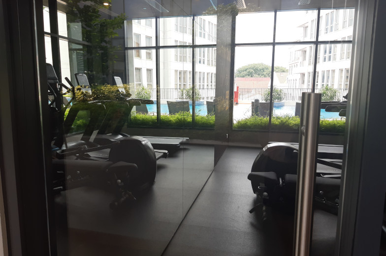 Kleiner Fitnessraum im MI Rochor Hotel Singapur
