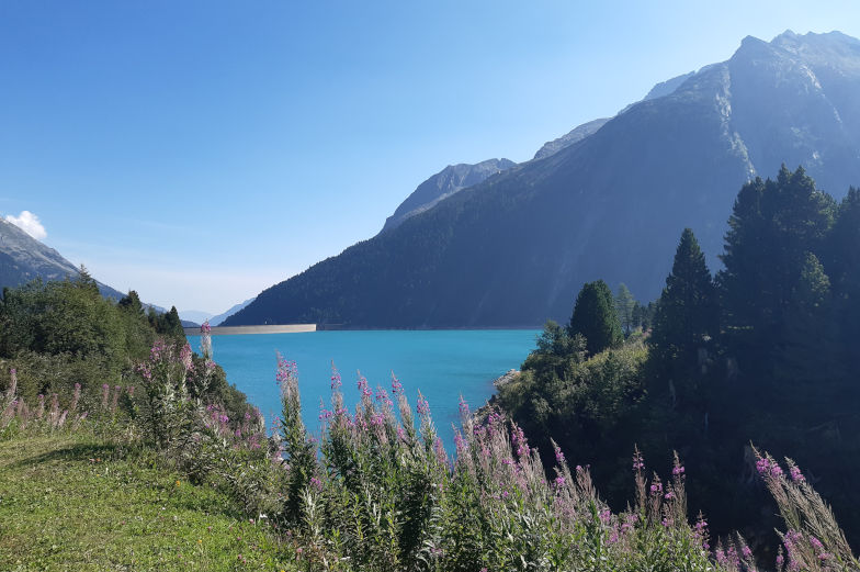 Schlegeisspeicher Start der sechsten Etappe dder Alpenüberquerung
