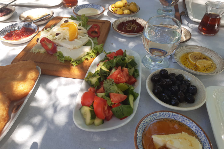 Frühstücken in der Türkei