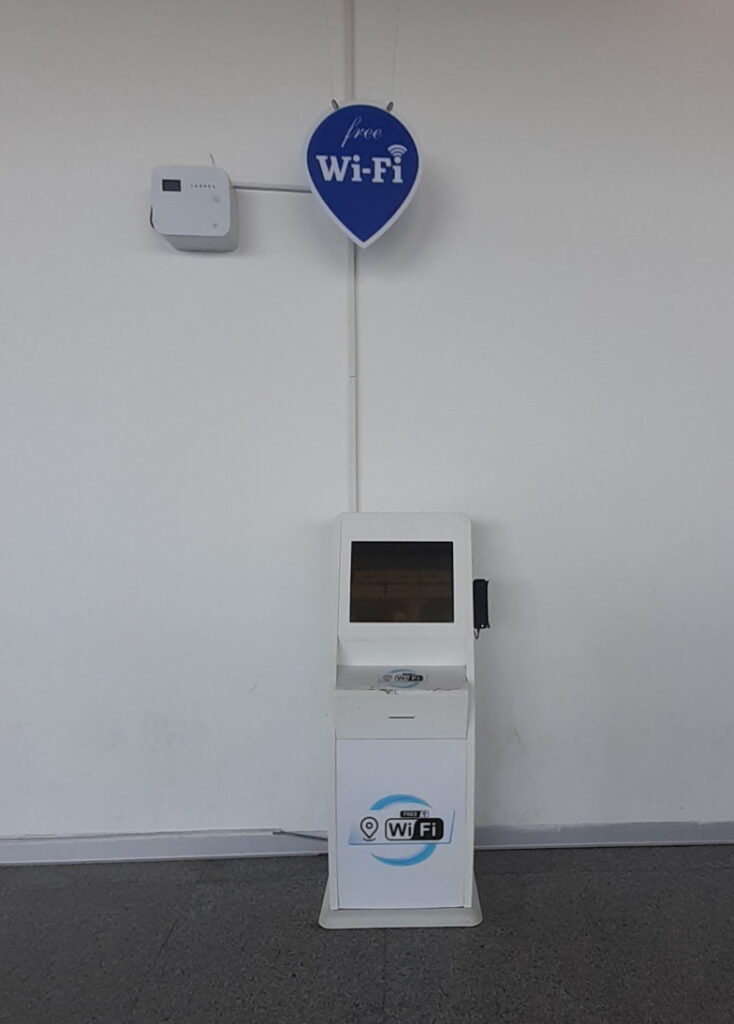 Free WiFi Stand am Flughafen Izmir