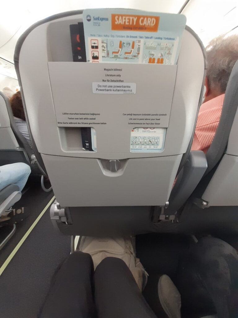 Sitztasche mit Bordmagazin bei SunExpress