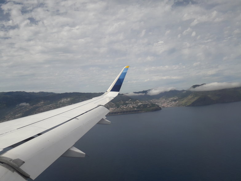 Sitzplatz und Fensterplatz bei Discover Airlines