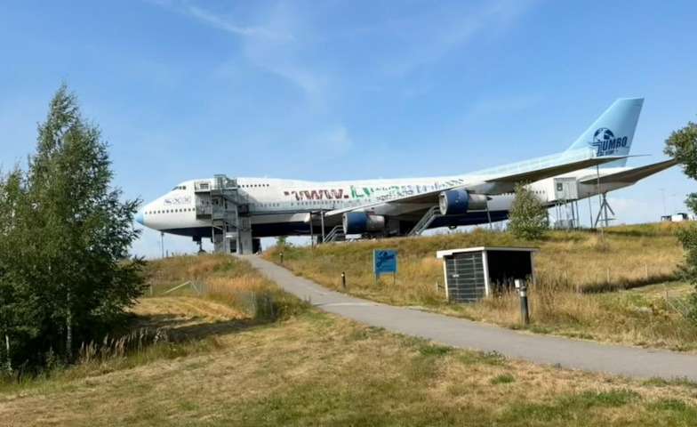 Ein umgebautes Flugzeug als Hotel und außergewöhnliche Unterkunft